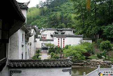 紫园山庄 “土”特色做火农家乐