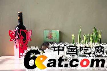 画家村里的米娜餐厅