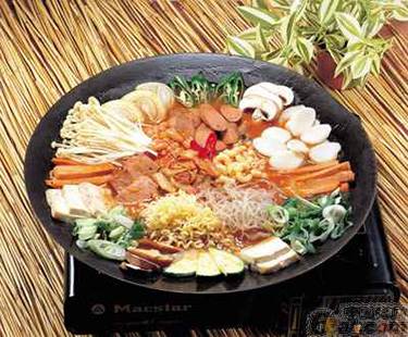 在美国开火锅店很赚钱