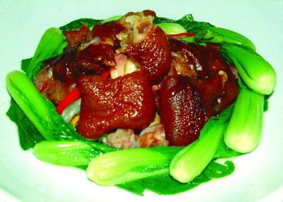 腊猪蹄蒸干豆角