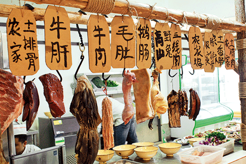 餐厅开成菜市场 大牛场开拓农场式点餐