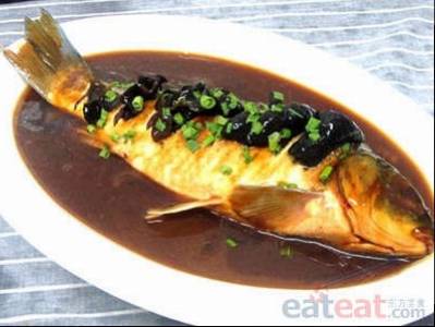 红烧黄河鲤鱼