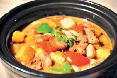 鸡腰焖猪尾