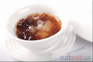天山雪莲炖胖大海
