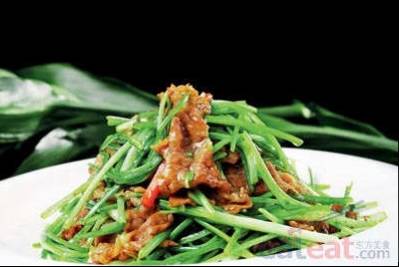 香葱茜榄炒肥牛