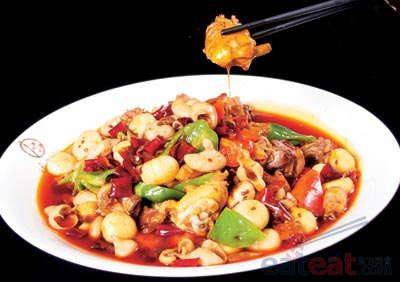 大蒜肥肠鸡