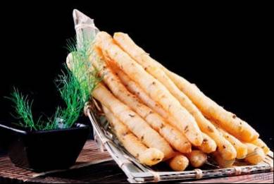 茴香鸡蛋黄油条