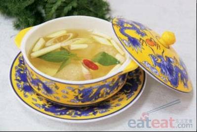 茭根荆芥竹笙汤