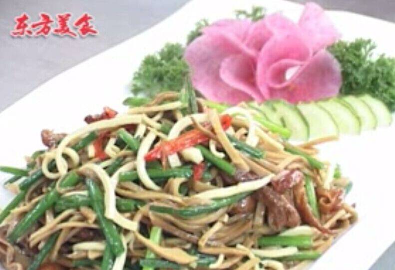 银丝炒卤笋