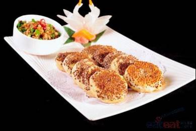 饼子加酱菜