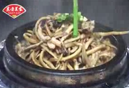 石锅茶树菇
