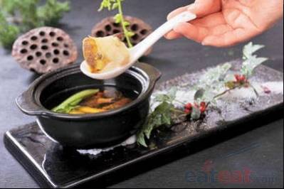 皇帝菇炖响螺汤