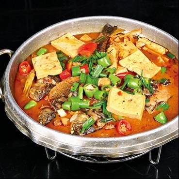 野生小鲫鱼锅仔