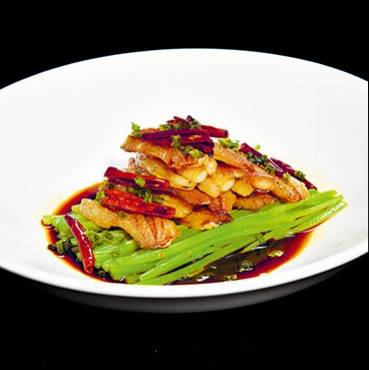 椒灼风干黄花鱼脯