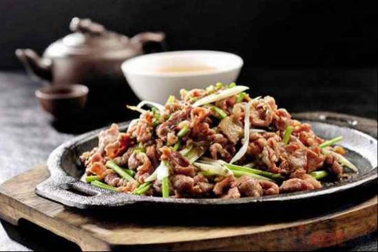 铁板炒羊肉