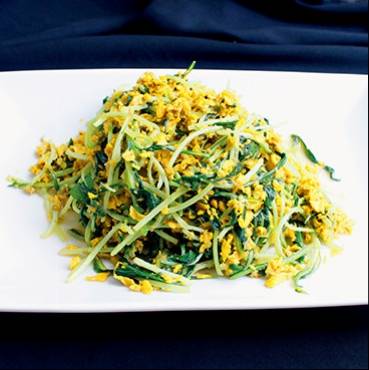 马兰头炒桂花蛋