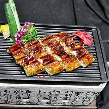 炭烤鳗鱼