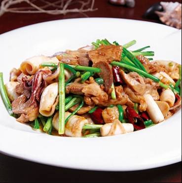 腱子肉炒笔管鱼