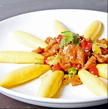 金指馍配小牛肉