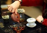 制度:斟茶斟酒有学问