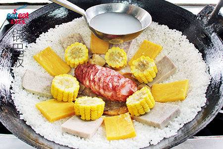 柴灶腊鳜鱼锅巴饭