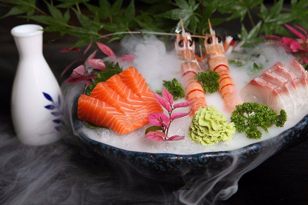 方法：一家店只有一个人，出餐速度≤5分钟