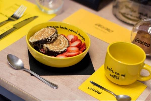 方法：吃完可以拿走杯子，这招你敢使吗？