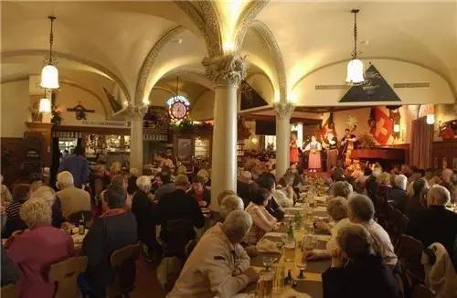 方法：餐厅噪音影响人的消化系统，你知道如何控制吗？