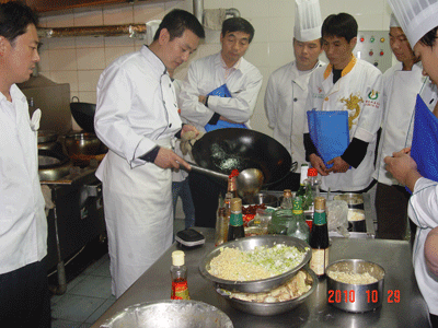 制度：厨房考勤制度