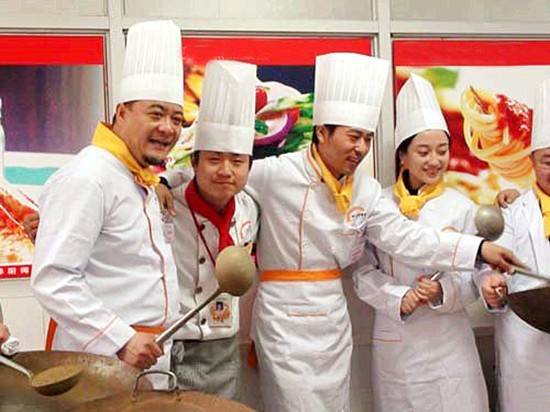 制度：厨房会议制度