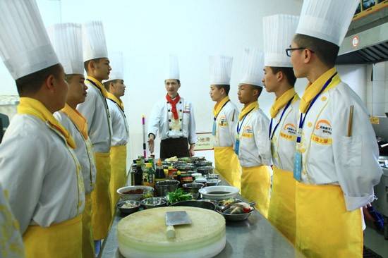 方法：餐饮企业如何向家族式管理开刀