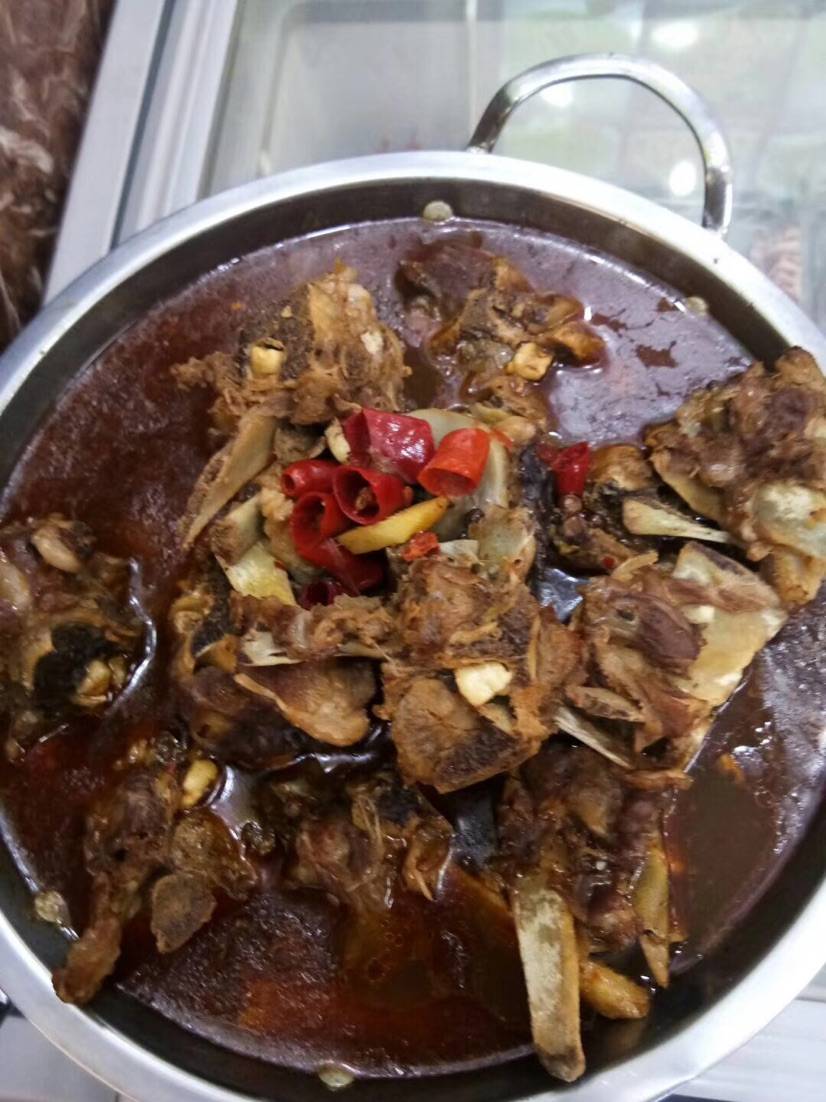 红焖羊蝎骨