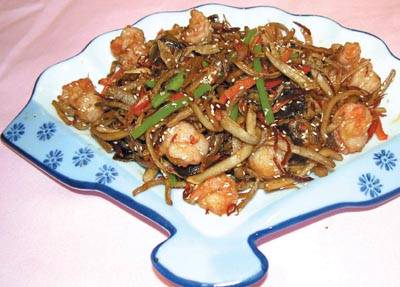 鸡油菌爆虾仁