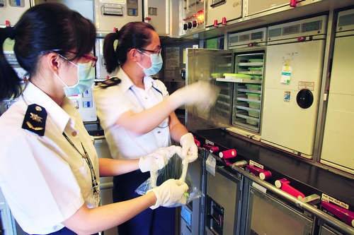 航空配餐的卫生细节 预览图