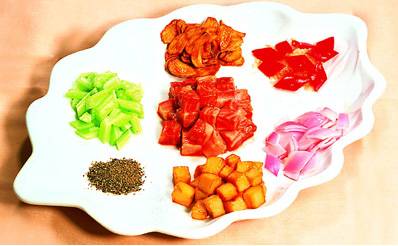 蒜香霜降牛柳粒