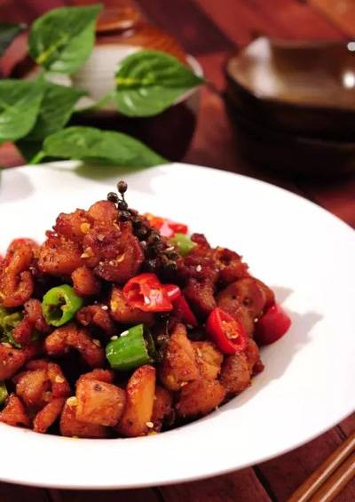 餐饮老板集体“醉了”  未来几年企业扎堆上市