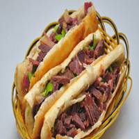 小小的驴肉铺  养活了一家人