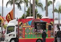 香港：推出特色美食车服务