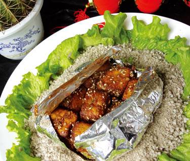 盐焗石头肉