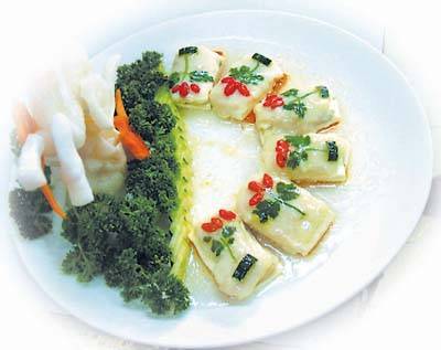 百花豆腐酿腊肉