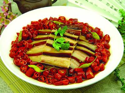 双椒蒸腊肉