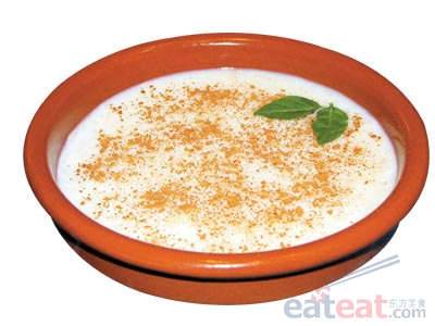 牛奶米饭布丁（Arroz con Leche）