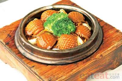 石锅鲍鱼焗面