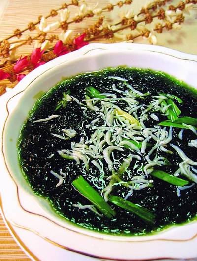 吻仔鱼海菜汤