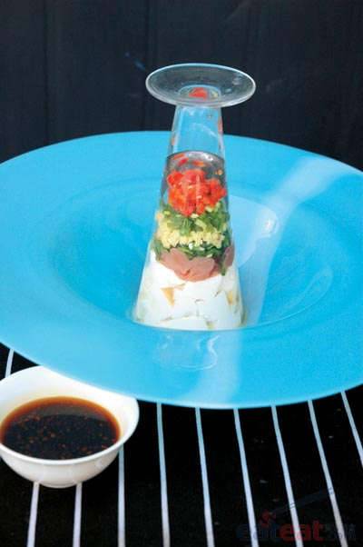 捞汁海肠豆腐
