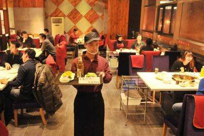 方法：把火锅分开经营