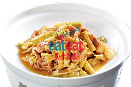 笋干烧肥肠