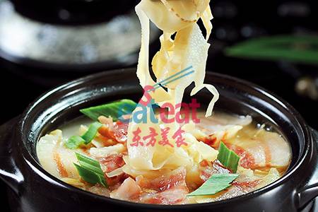 风吹肉炖黄山笋