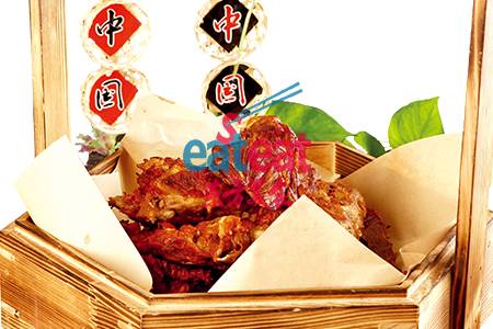 招牌秘制熏排骨