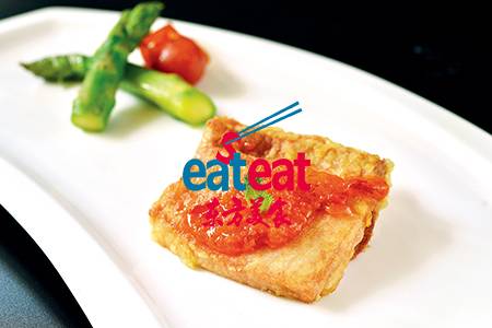 鱼子酱煎黑毛猪腩